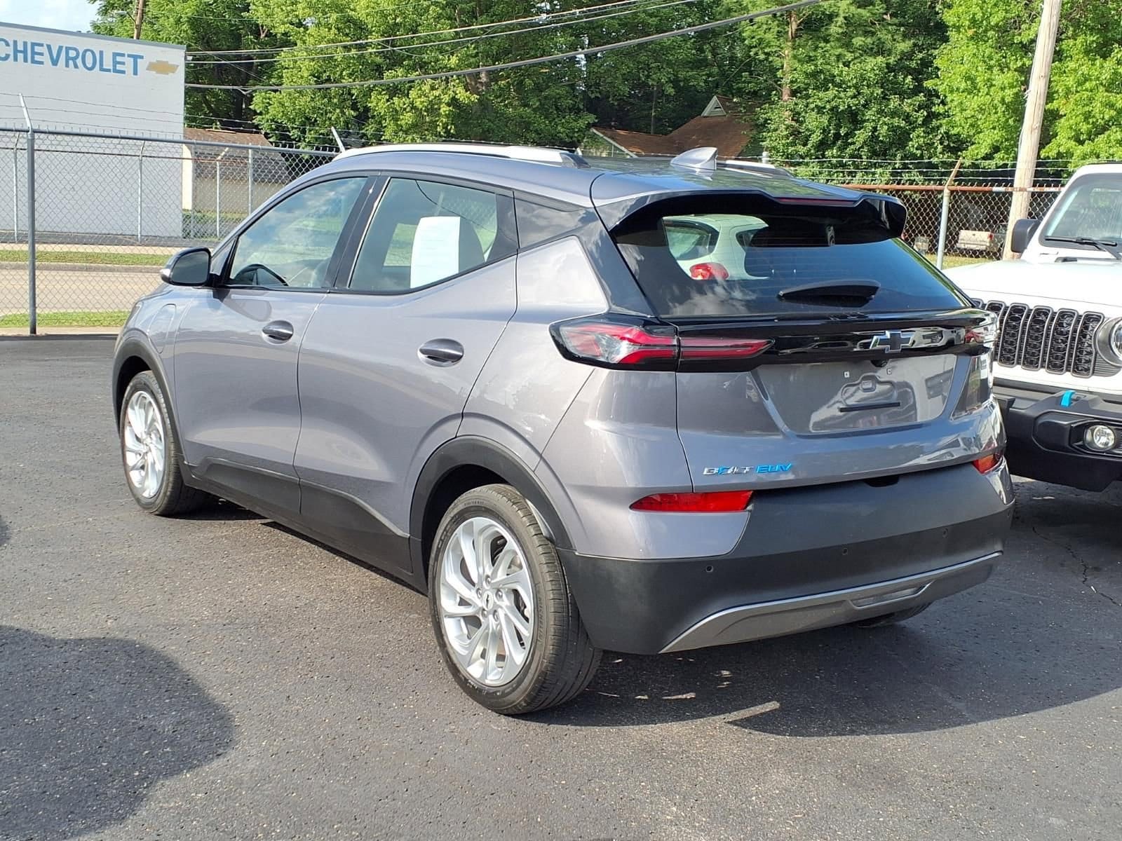 Used 2023 Chevrolet Bolt EUV LT with VIN 1G1FY6S01P4119948 for sale in Herrin, IL