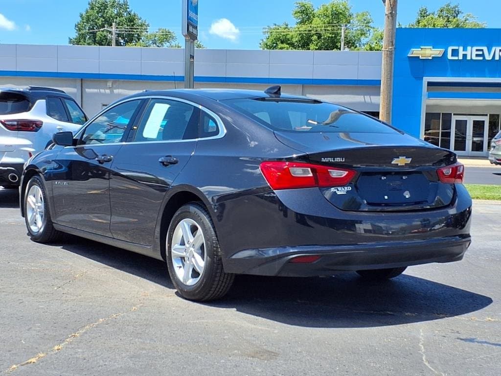 Used 2023 Chevrolet Malibu 1LT with VIN 1G1ZD5ST6PF160271 for sale in Herrin, IL