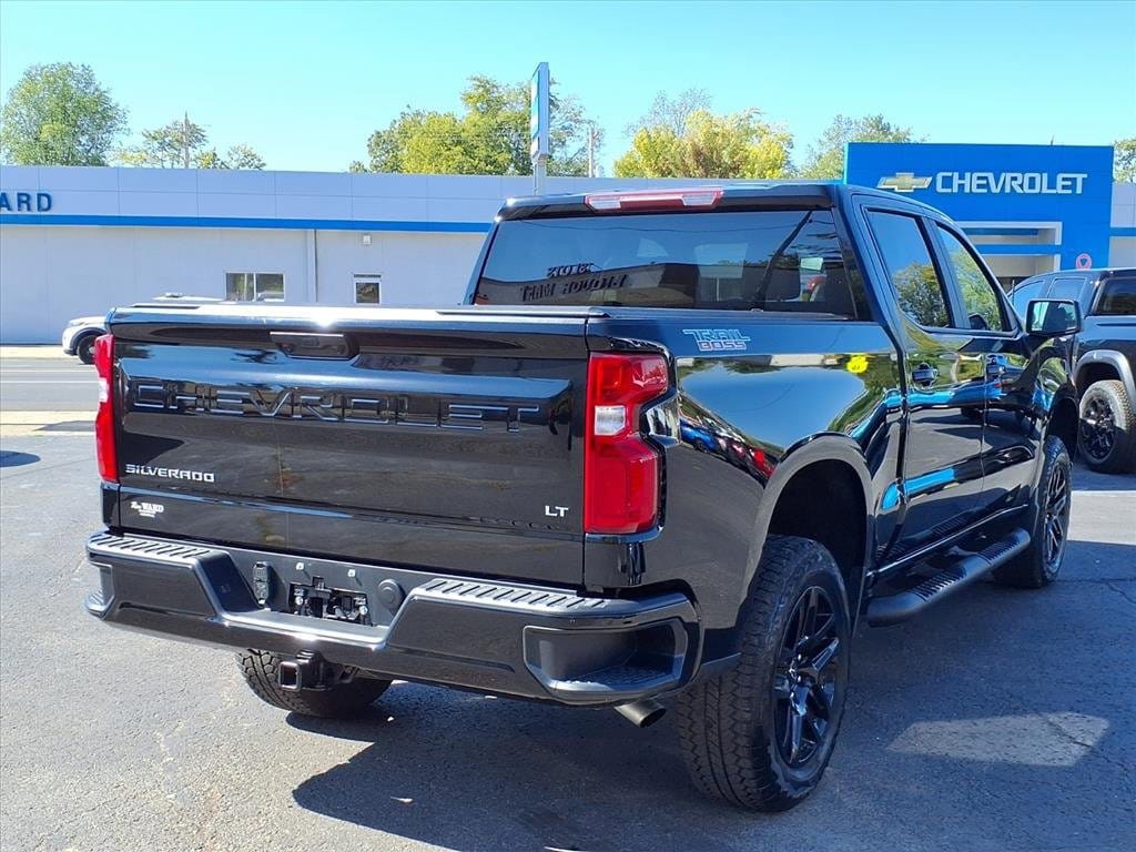Used 2024 Chevrolet Silverado 1500 LT Trail Boss Truck Crew Cab