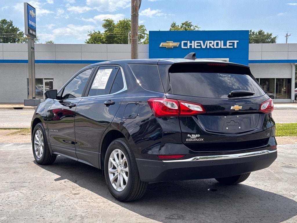 Used 2021 Chevrolet Equinox LT with VIN 3GNAXKEV6MS117491 for sale in Herrin, IL