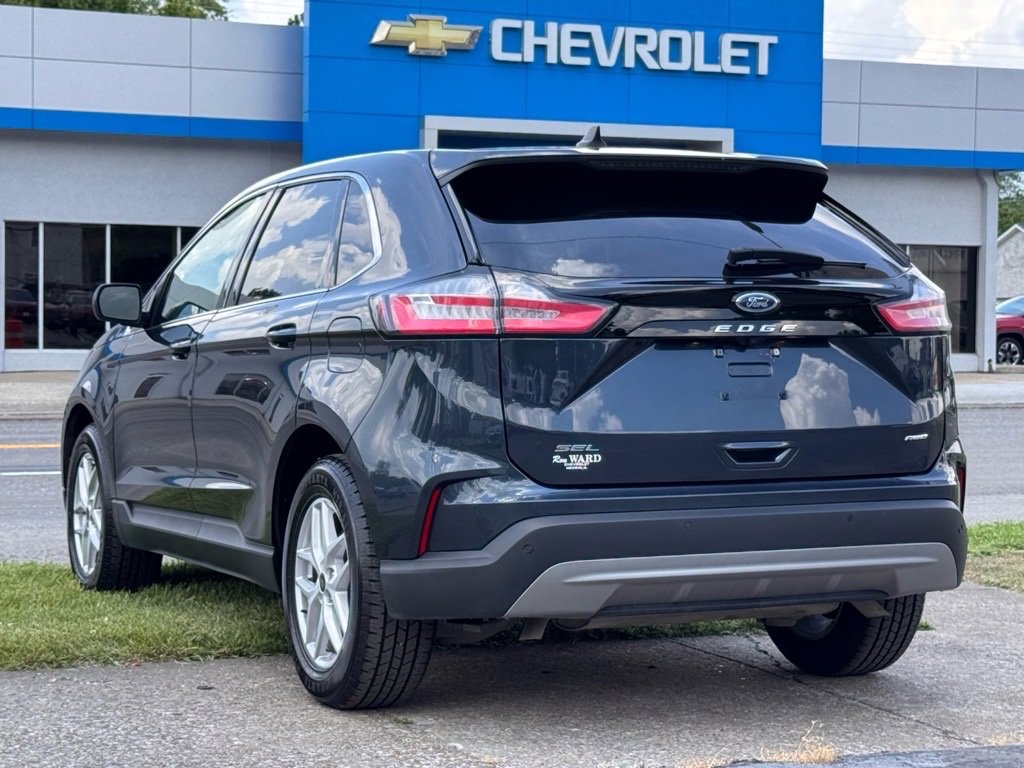 Used 2024 Ford Edge SEL with VIN 2FMPK4J91RBA69283 for sale in Herrin, IL