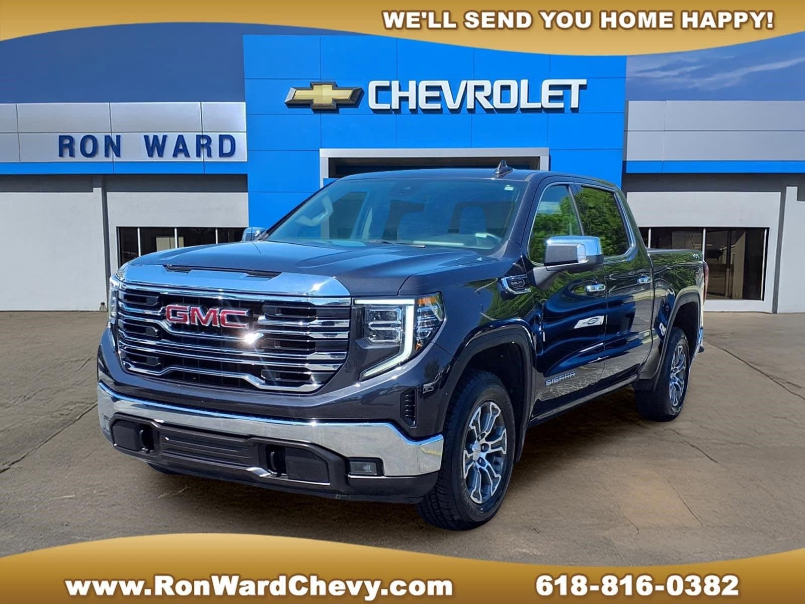 2025 GMC Sierra 4WD Crew Cab Short Box SLT's photo