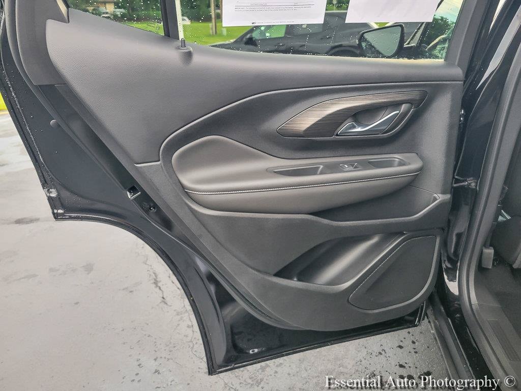 2023 GMC Terrain SLT - Photo 21
