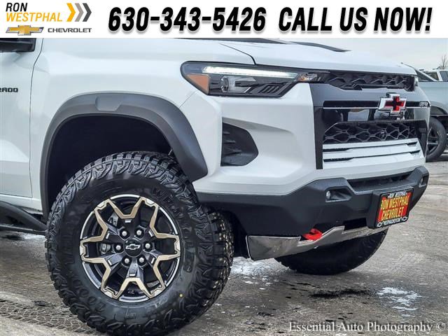 2025 Chevrolet Colorado ZR2 photo 2