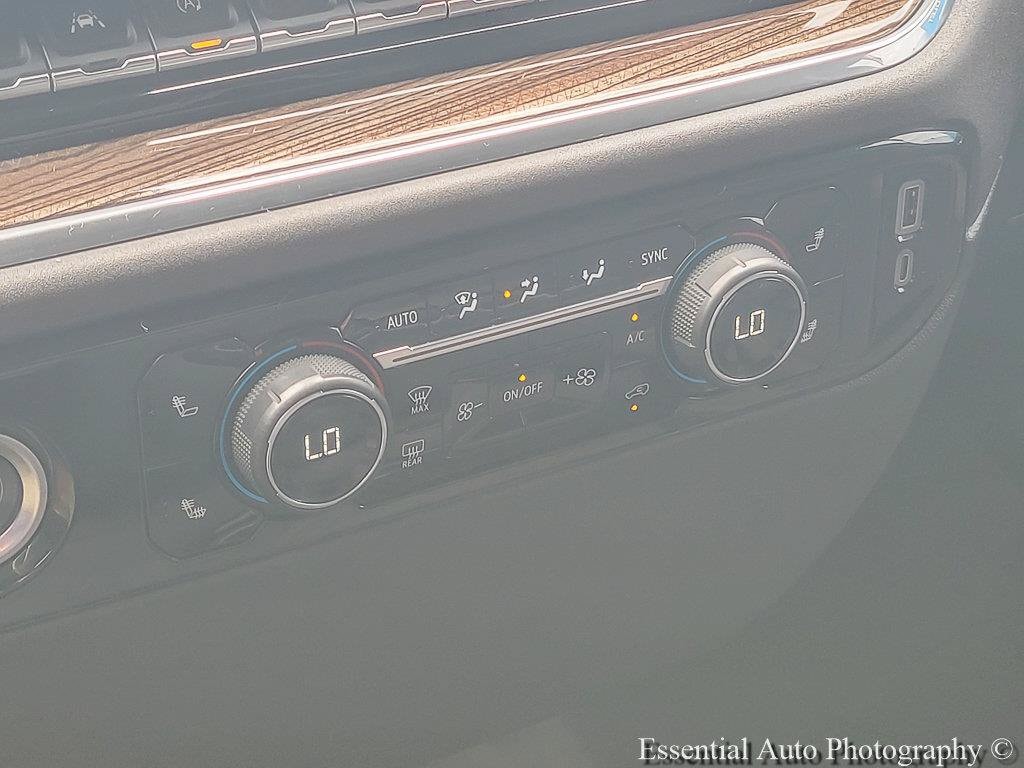 2024 Chevrolet Silverado 1500 LT - Photo 16