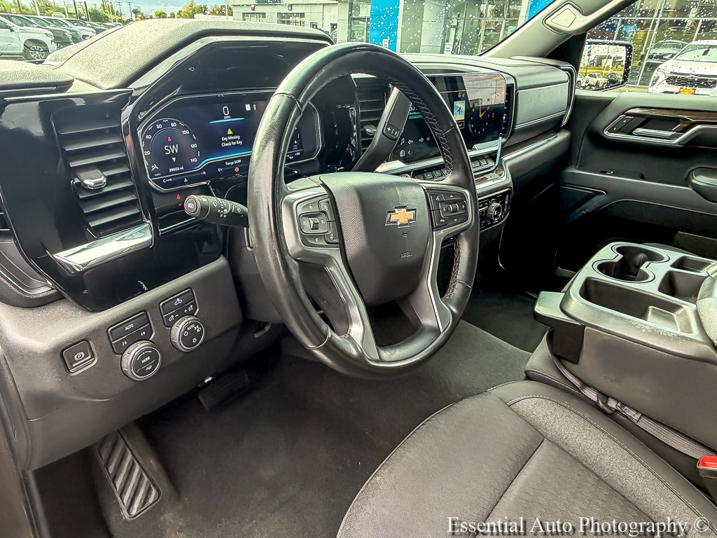 2023 Chevrolet Silverado 1500 LT - Photo 9