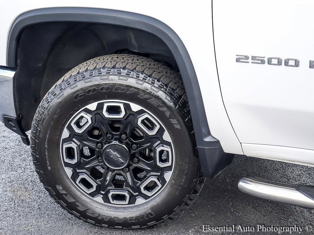 2024 Chevrolet Silverado 2500HD LTZ - Photo 14