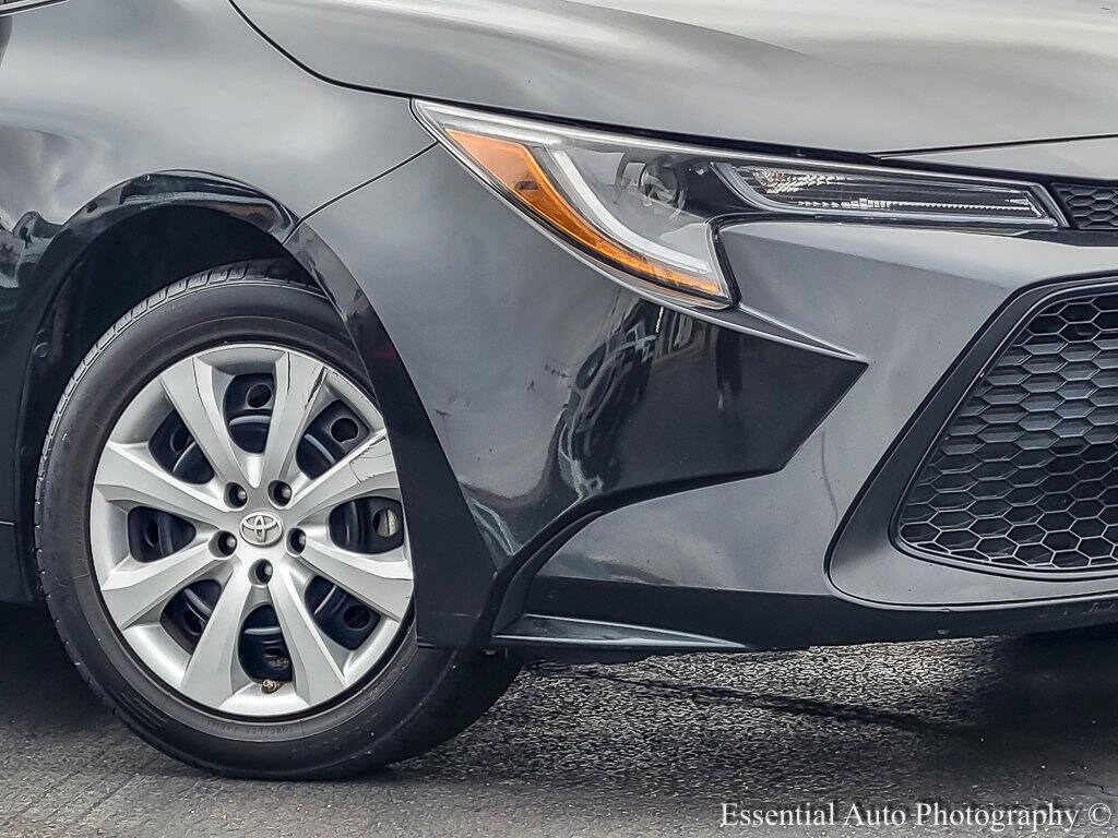 Used 2022 Toyota Corolla LE Sedan
