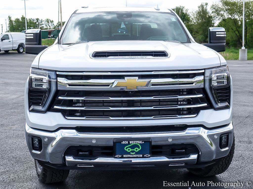 2024 Chevrolet Silverado 2500HD LTZ - Photo 6