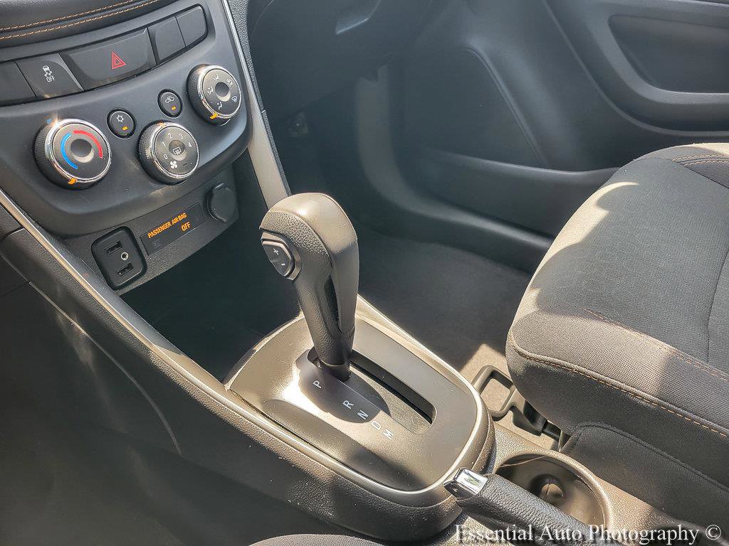 2018 Chevrolet Trax LS - Photo 19