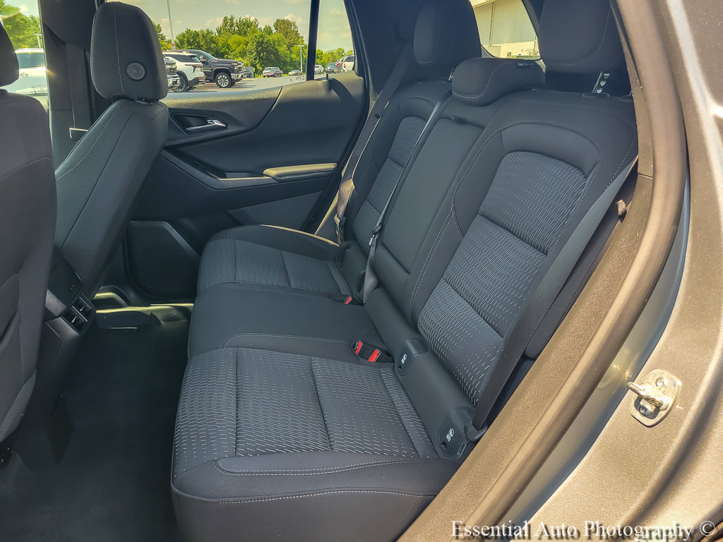 2025 Chevrolet Equinox LT - Photo 9