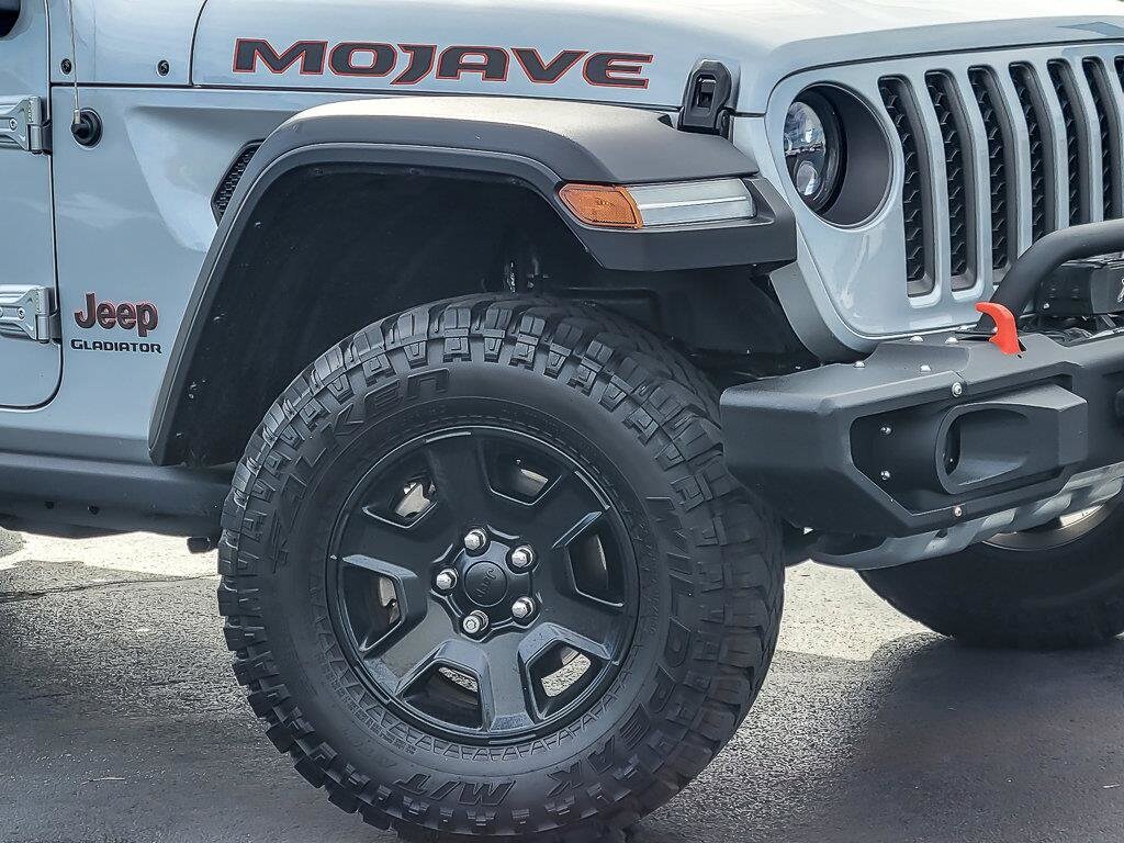 2022 Jeep Gladiator Mojave photo 2