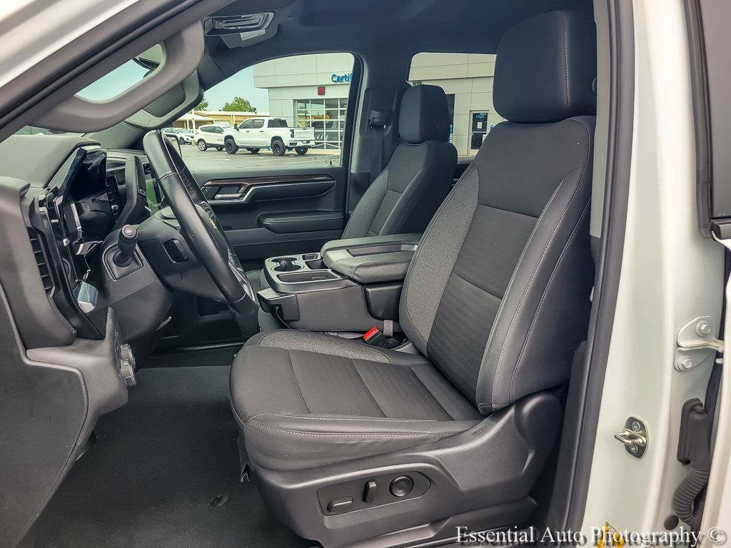 2024 Chevrolet Silverado 1500 LT - Photo 10