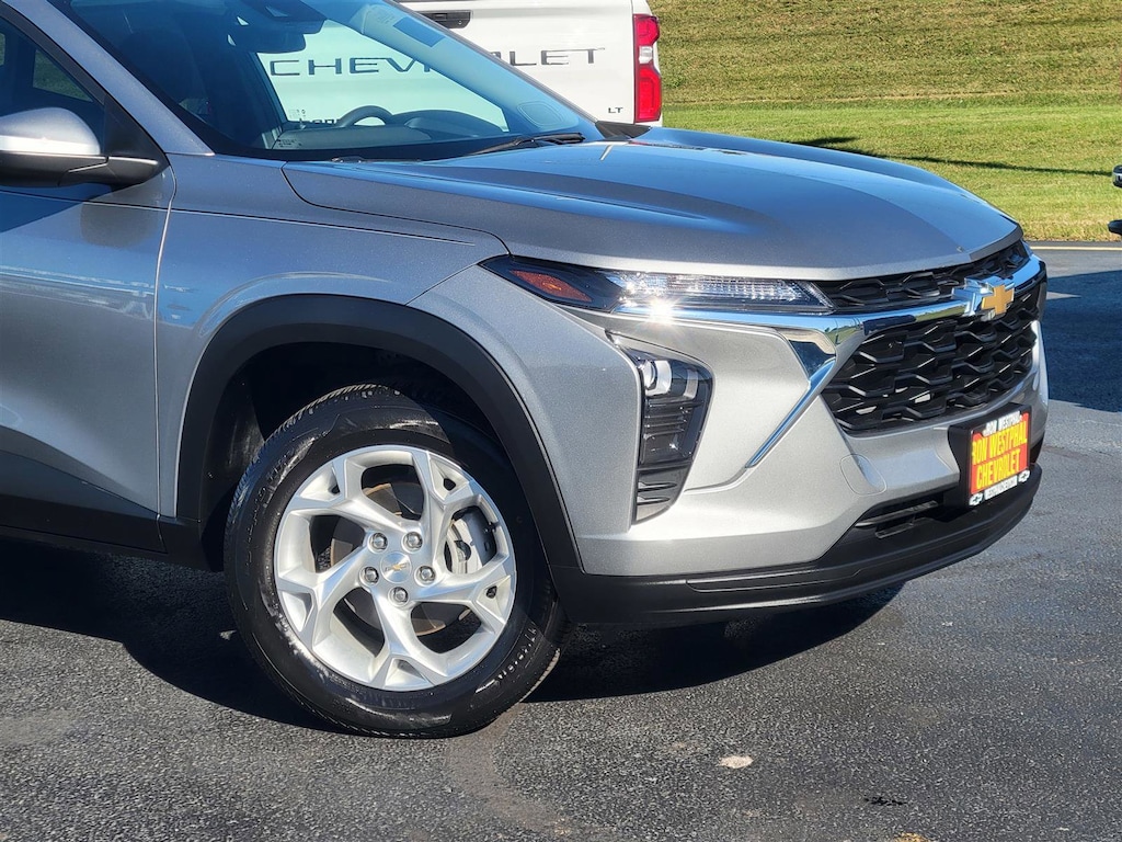 Used 2024 Chevrolet Trax LS SUV