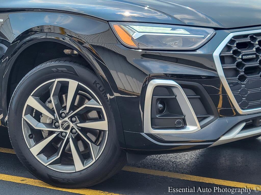 2023 Audi Q5 S line Premium photo 2