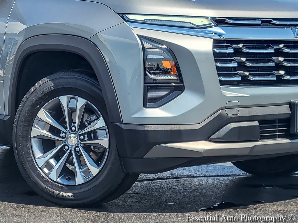 2025 Chevrolet Equinox LT - Photo 3