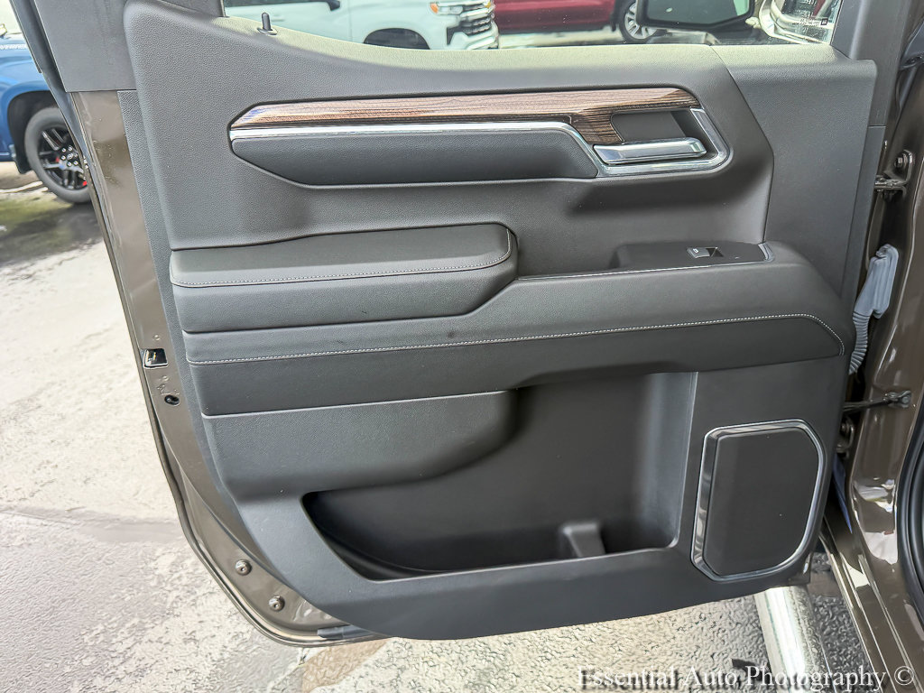 2023 Chevrolet Silverado 1500 LT - Photo 17