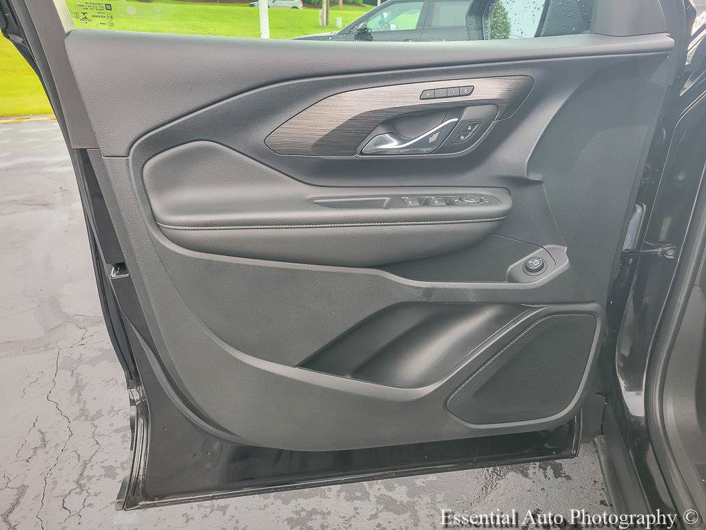 2023 GMC Terrain SLT - Photo 20