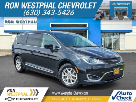 2020 Chrysler Pacifica Touring L Minivan