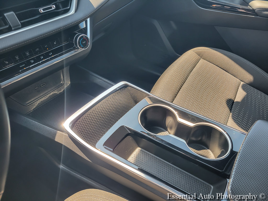 2025 Chevrolet Equinox LT - Photo 14
