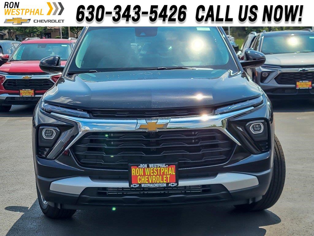 2026 Chevrolet Trailblazer LT photo 3