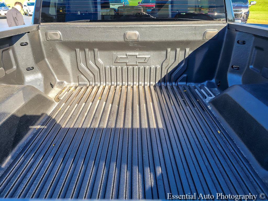 2025 Chevrolet Silverado 1500 LT - Photo 21