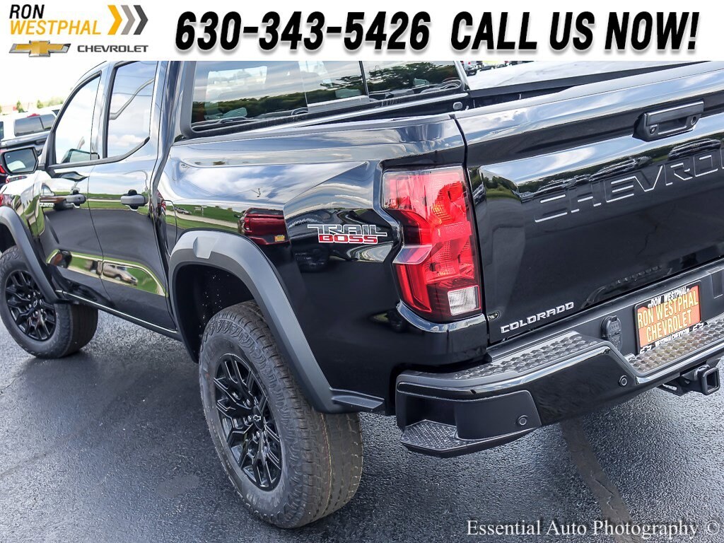 2026 Chevrolet Colorado Trail Boss photo 4
