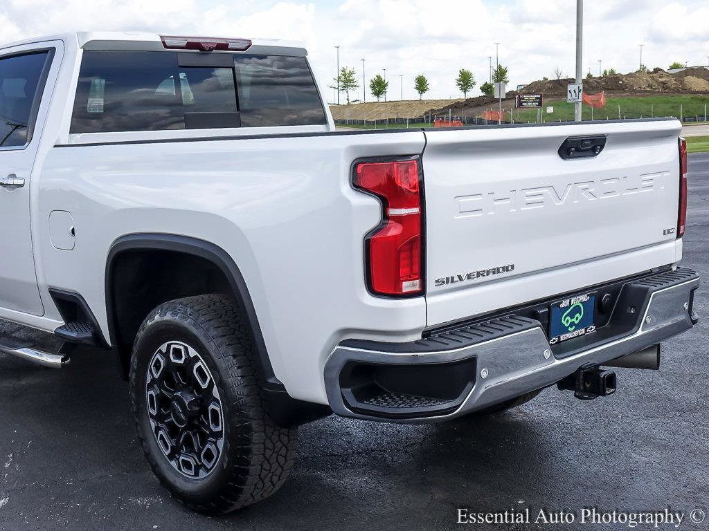 2024 Chevrolet Silverado 2500HD LTZ - Photo 11