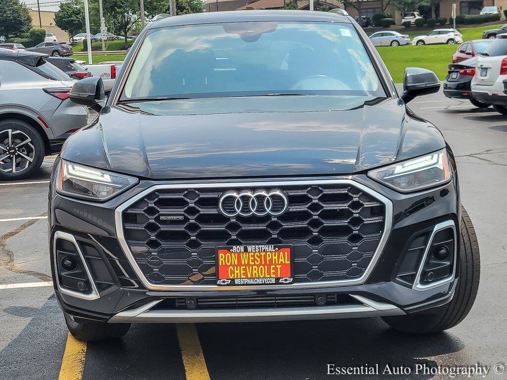 2023 Audi Q5 S line Premium photo 3