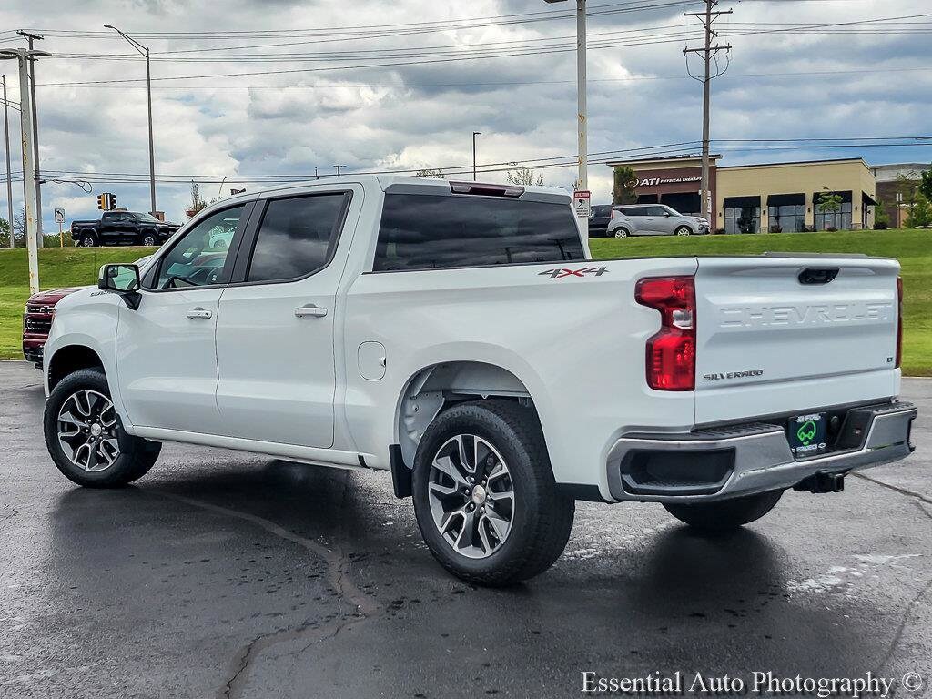 2024 Chevrolet Silverado 1500 LT - Photo 9