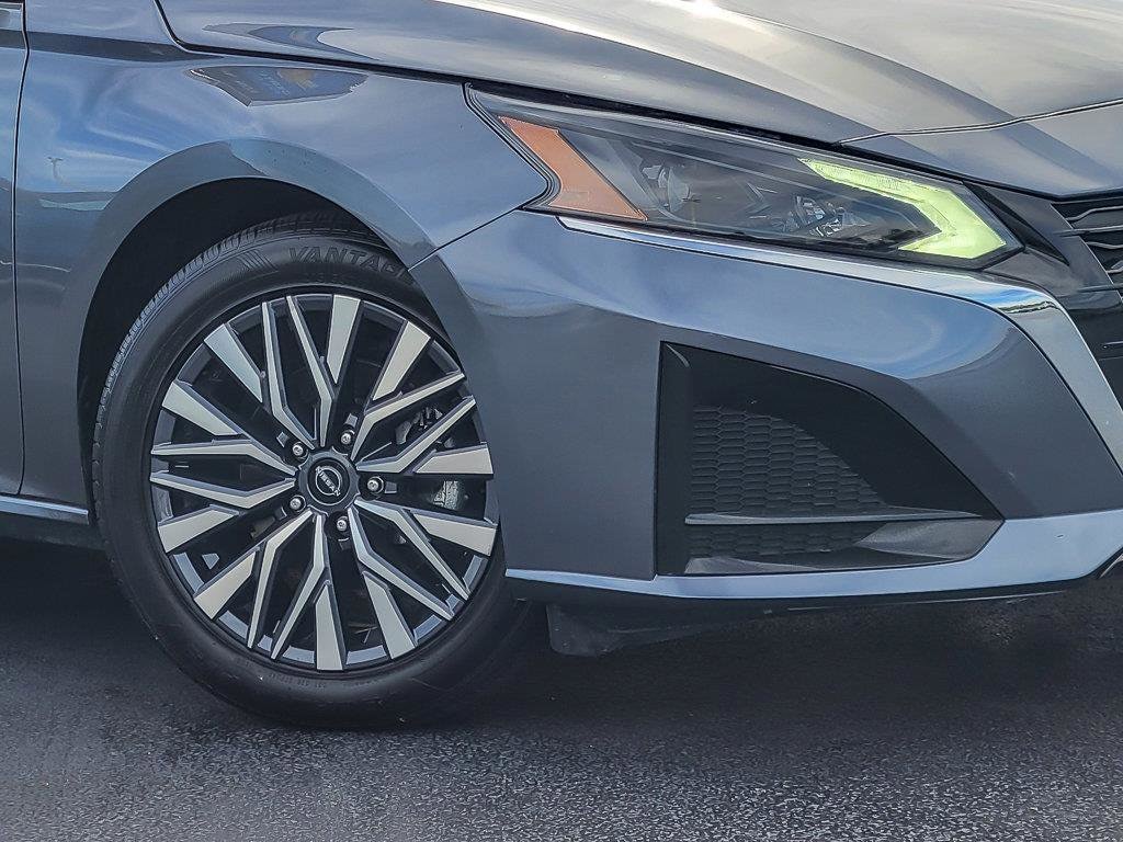 Used 2023 Nissan Altima 2.5 SV