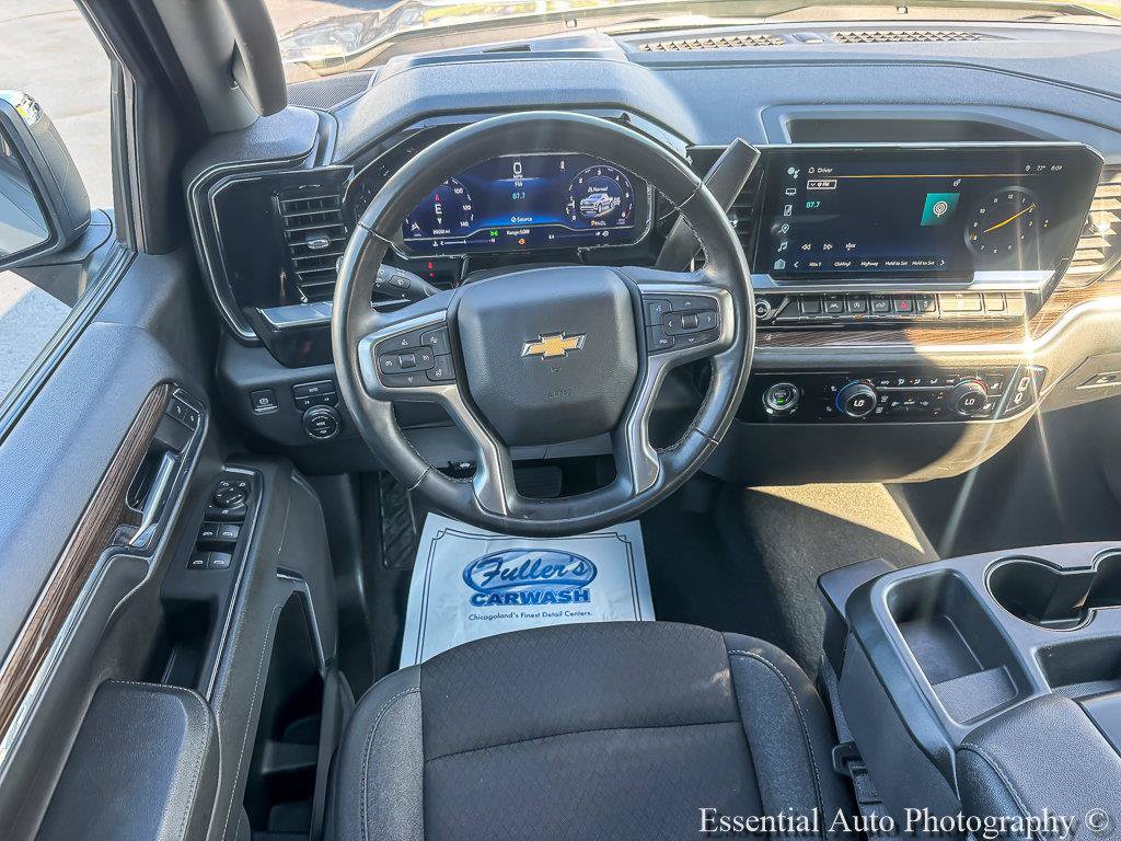 2024 Chevrolet Silverado 1500 LT - Photo 15