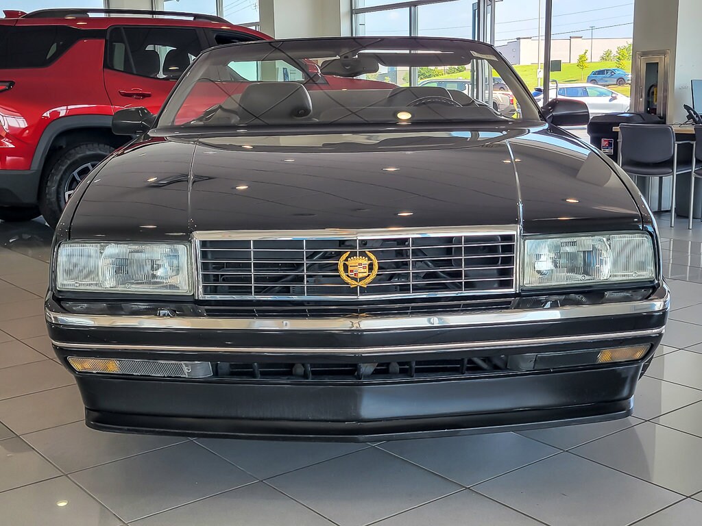 1993 Cadillac Allante photo 3