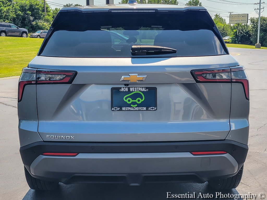 2025 Chevrolet Equinox LT - Photo 5