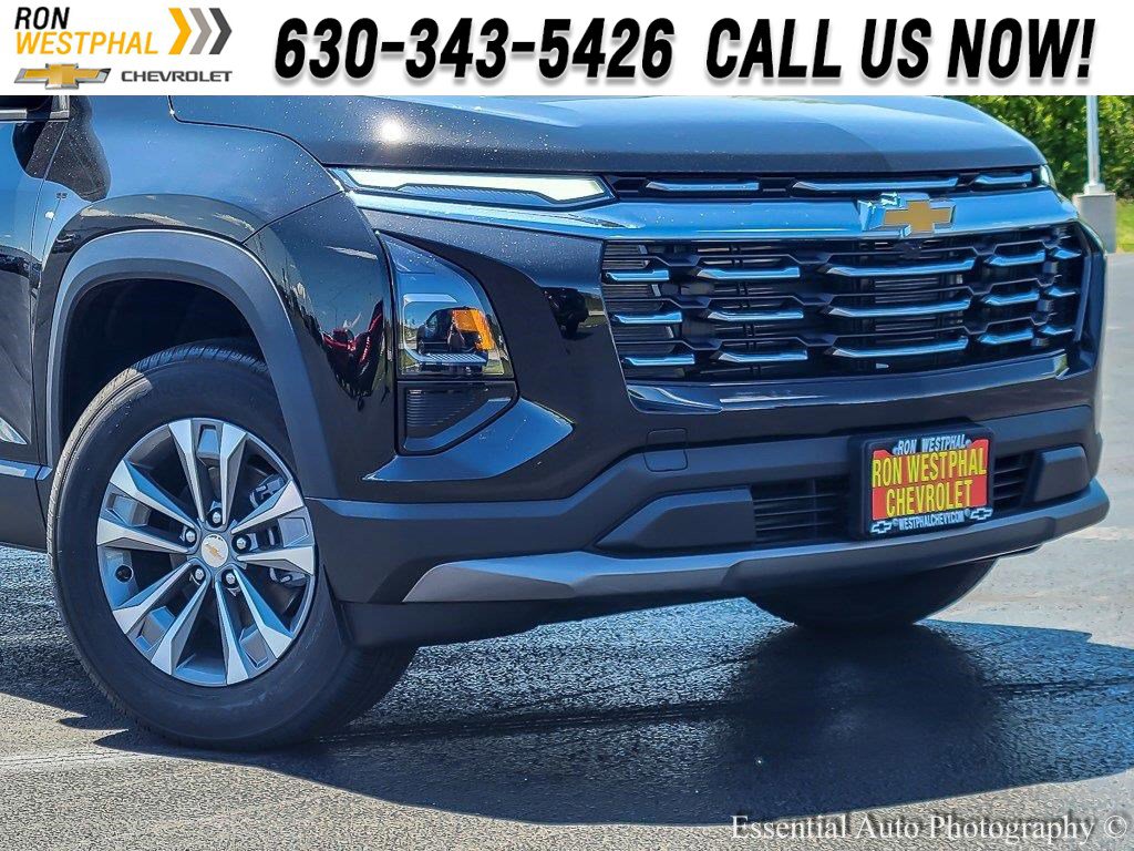 2026 Chevrolet Equinox LT photo 2