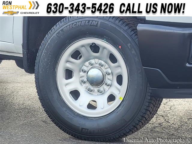 2025 Chevrolet Silverado Work Truck photo 2