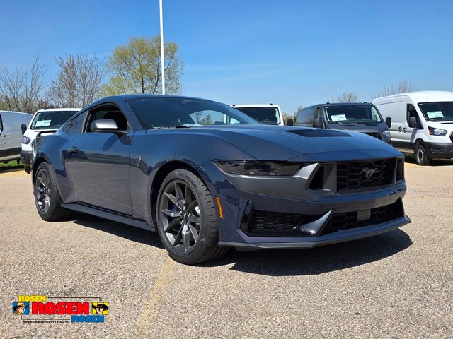 2026 Ford Mustang Dark Horse's photo
