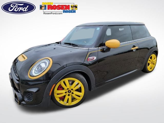 2021 MINI Hardtop 2 Door John Cooper Works's photo