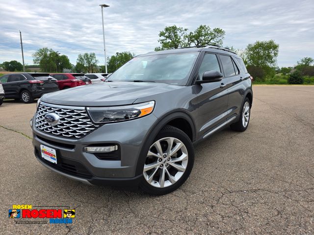 2023 Ford Explorer Platinum 4WD's photo