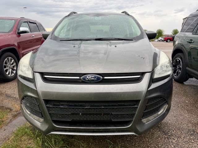 Used 2014 Ford Escape SE with VIN 1FMCU9GXXEUA67547 for sale in Madison, WI