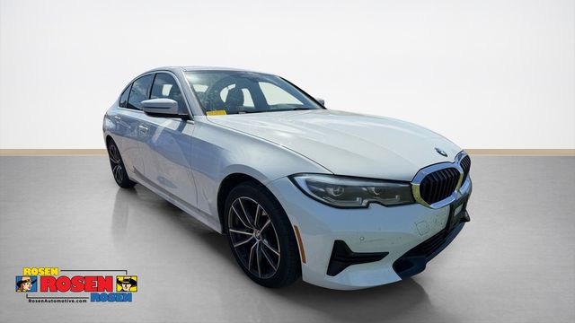 2020 BMW 3 Series 330i xDrive Sedan's photo