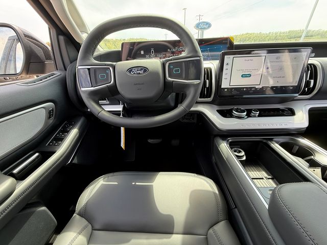 2026 Ford Expedition Active - Photo 8