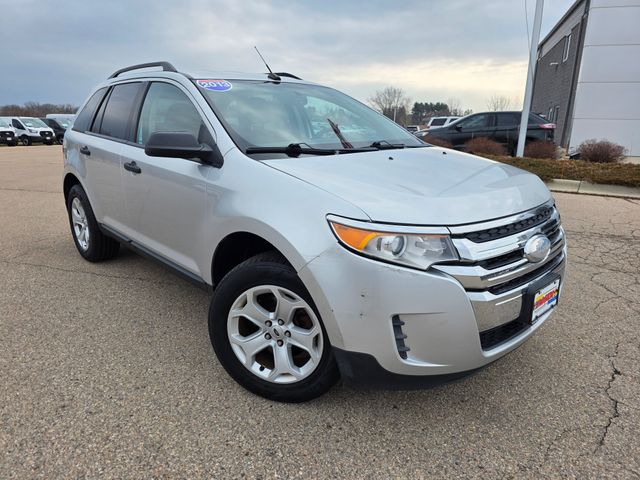2013 Ford Edge SE photo 2