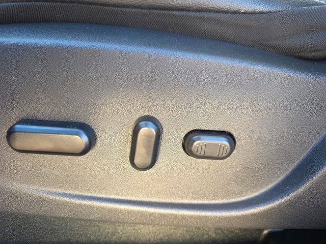 2019 Ford Escape SE photo 4