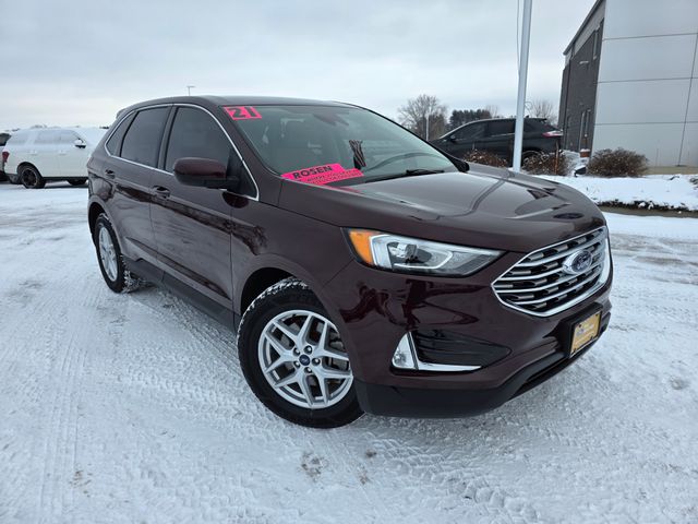 2021 Ford Edge SEL photo 2