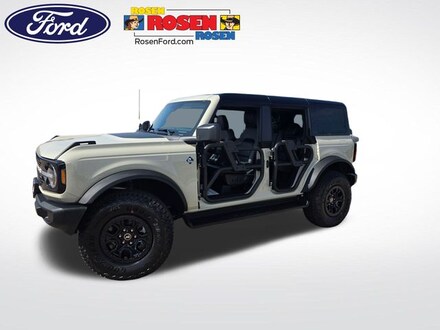 2025 Ford Bronco Outer Banks SUV