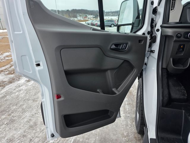 2026 Ford Transit Cargo Van photo 4