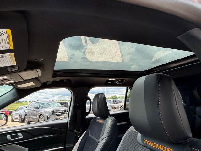 2026 Ford Explorer Tremor - Photo 24