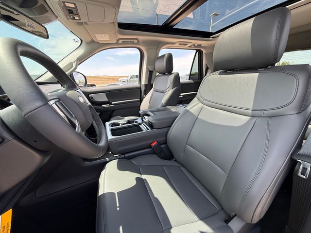 2026 Ford Expedition Active - Photo 24