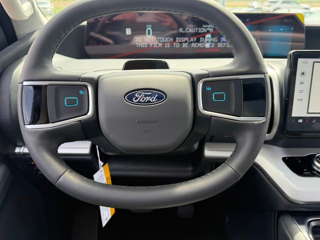 2026 Ford Expedition Active - Photo 9